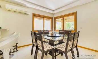 Imagem 7: Apartamento para venda possui 153 metros quadrados com 3 quartos em São João - Porto Alegr