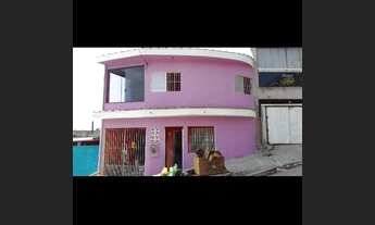 Imagem 2: Casa ótima localização com garagem