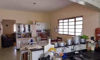 Imagem 6: Chácara para Venda em Pinhalzinho, centro, 3 dormitórios, 1 banheiro