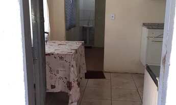 Imagem 6: Quarto , suíte Quarto com aluguel por R$790 /mês