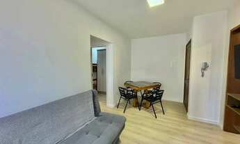 Imagem 4: Junto a Praça! 02 quartos mobiliado e decorado com vaga de garagem!