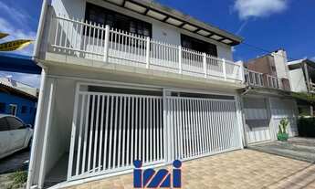 Imagem: Sobrado a venda no Rivieira