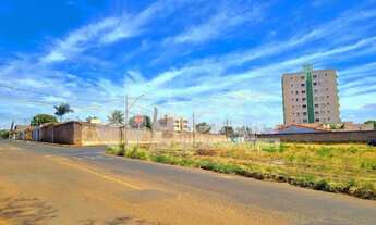 Imagem 2: Terreno de esquina disponível para venda 353,90 m² no bairro Santa Mônica em Uberlândia-MG