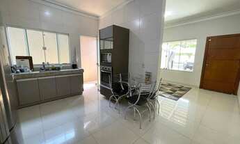 Imagem 6: CASA A VENDA NA QUADRA 604 SUL COM TRÊS QUARTOS SENDO UMA SUÍTE