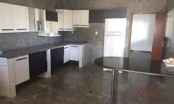 Imagem: Casa à venda 5 Quartos, 4 Suites, 6 Vagas