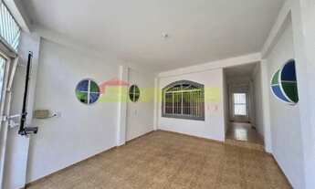 Imagem 3: Sobrado com 3 dormitórios (sendo 1 suíte) à Venda e Locação, 130m² por R$ 550.000,00