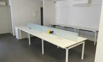 Imagem 2: Conjunto comercial para venda em Pinheiros: 3 salas, 4 banheiros, 3 vagas de garagem