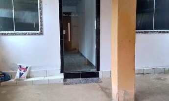 Imagem: Vende-se casa na Lagoa das Flores