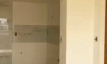 Imagem 2: Cosmopolitan - novo 2/4 no tirol