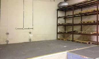 Imagem 6: Galpão/Depósito/Armazém para aluguel tem 300 metros quadrados