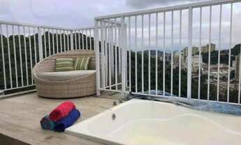 Imagem 2: Cobertura a poucos passos da praia de icaraí