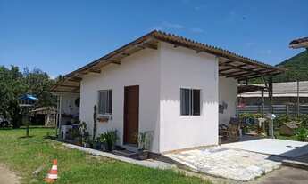 Imagem: KITNET na SC 401 (2 pessoas SEM PETs). Ótima