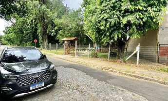 Imagem 4: Apto térreo de 02 dorm, sala, banho, cozinha, reformado, com vaga de convenção