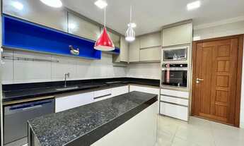 Imagem 4: GR VENDE CASA DE ALTO PADRAO NA BATISTA CAMPOS - PISCINA - 220M2 - REFORMADA - 2 VAGAS- OP