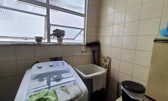 Imagem 6: Apartamento de dois quartos com suíte, varanda e uma vaga no bairro São Mateus