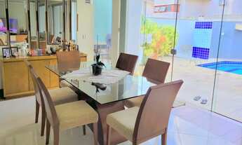 Imagem 3: Sobrado com piscina no Condomínio Real Ville