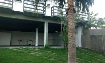 Imagem 5: Casa na Riviera com perfil Residencial/Comercial com garagem coberta para 08 carros