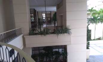 Imagem 5: Apartamento para venda possui 273 metros quadrados com 4 quartos em Itaigara - Salvador