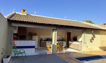 Imagem 3: Casa para venda com 130 metros quadrados com 3 quartos em Centro-Sul - Várzea Grande - MT