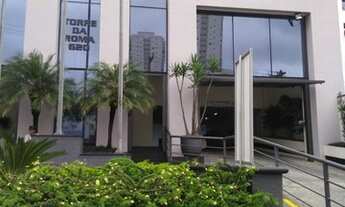 Imagem 2: Trata-se de 1 pavimento no primeiro andar com acesso para a Rua Roma 620 no centro comerci