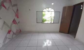 Imagem 5: Casa no Campo Dourado com 3 quartos sendo 2 suítes, 3 vagas , com quintal, no Bairro da Ci