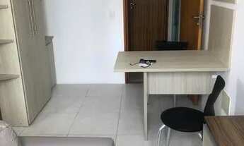 Imagem: Alugo flat em boa viagem R$1800 ótima localização