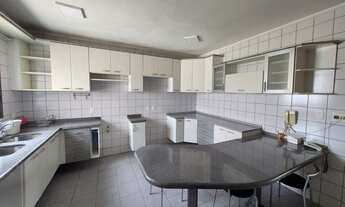 Imagem 1: Apartamento no Centro de Sorocaba, ótima localização. Com 4 quartos sendo 2 suítes