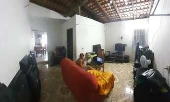 Imagem: Casa para venda com 2 quartos em Coqueiro