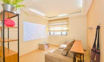 Imagem 3: Apartamento para venda tem 80 metros quadrados com 4 quartos em Água Verde - Curitiba - PR