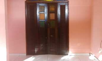 Imagem: Aluga-se está casa ampla