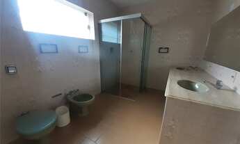 Imagem 7: Lindo sobrado situado no centro da cidade, com 4 dormitorios, salas amplas e área de laze