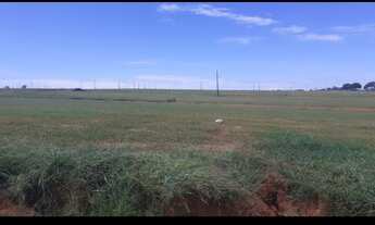 Imagem 2: Lote na parte alta do bairro