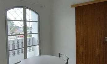 Imagem 5: Apartamento 01 quarto de frente para a rua Semi mobiliado com sacada