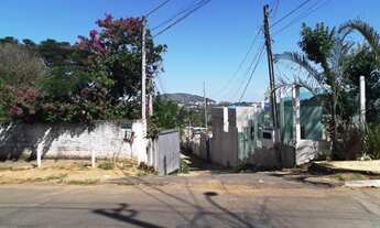 Imagem 2: PORTO ALEGRE - Casa Padrão - VILA NOVA