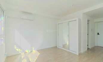 Imagem 4: PORTO ALEGRE - Apartamento Padrão - Partenon