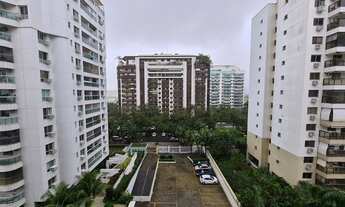 Imagem 6: Apartamento de 120 metros quadrados no bairro Barra da Tijuca com 4 quartos