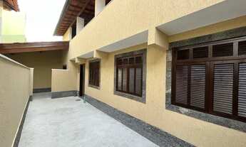 Imagem: Casa (Padrão), com 3 quartos e 1 banheiros