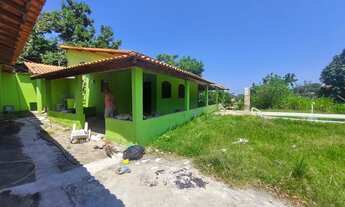 Imagem: Casa com 2 quartos sendo 1 suíte com 2000m²