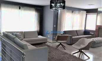 Imagem 4: Sobrado em frente ao lago