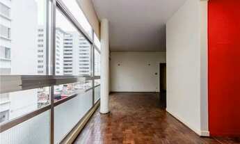 Imagem: Apartamento com 3 Dormitorio(s) localizado(a)