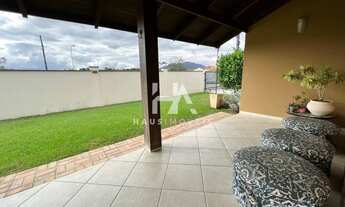 Imagem 5: Casa para aluguel possui 200 metros quadrados com 3 quartos