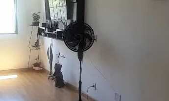 Imagem: Apartamento em BENFICA, Rua principal!!