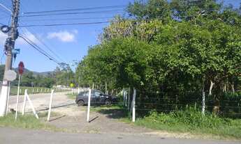 Imagem 4: Terreno plano, de esquina,