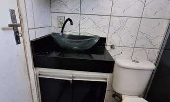 Imagem 6: Vende-se ou troca-se por outro imóvel e por veículo