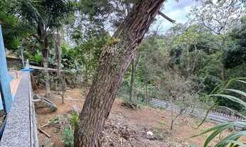 Imagem 7: Chácara à venda em Guarapari-ES: Oportunidade em Andana com 2 quartos, sala de estar e TV