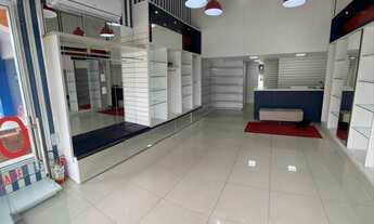 Imagem 4: Repasso Ponto Comercial com ótima localização e 100% mobiliado, apenas entrar com estoque