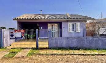 Imagem 3: Casa com 110 m², dois dormitórios, 2 banheiros, casa e cozinha e área de lazer ampla