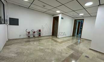 Imagem 3: Prédio Comercial para Alugar, Água Fria, 400m², garagem, salas, 2 copas, 7 banheiros