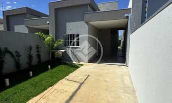 Imagem: EXCELENTE CASA COM 2 QUARTOS, 1 SUÍTE