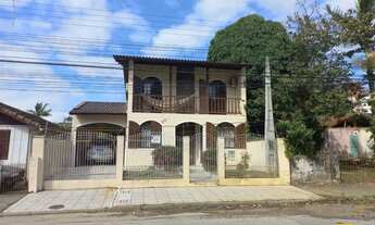 Imagem 2: Casa 4 quantos à venda em Barreiros com piscina